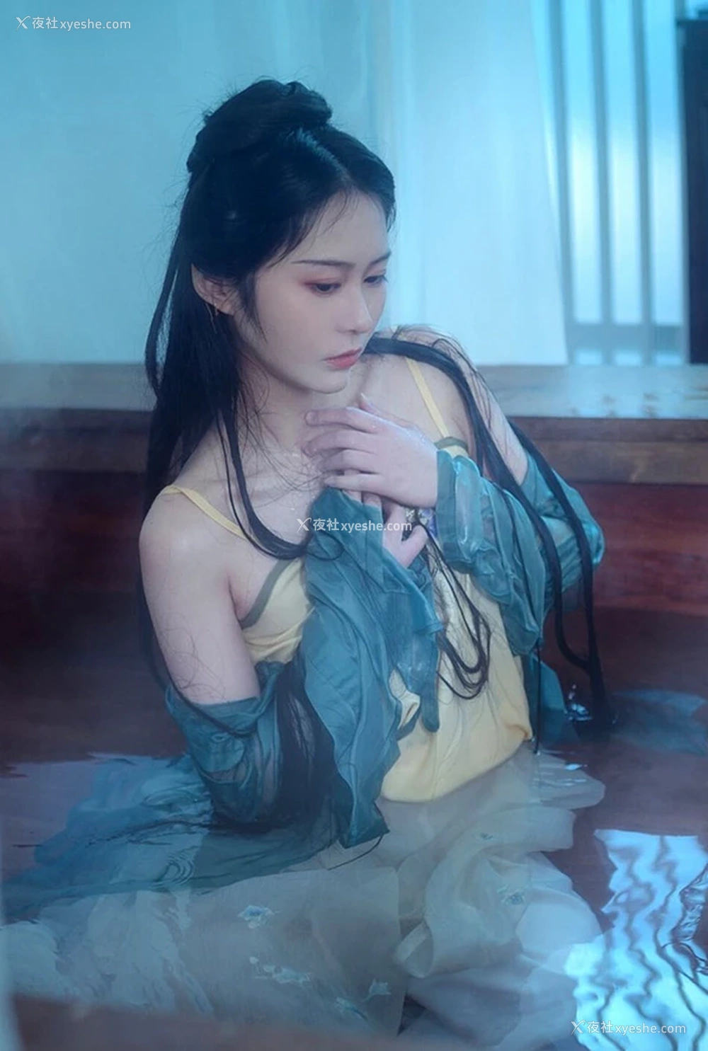 1P - 摄影师执义出品美女无圣光唯美图集