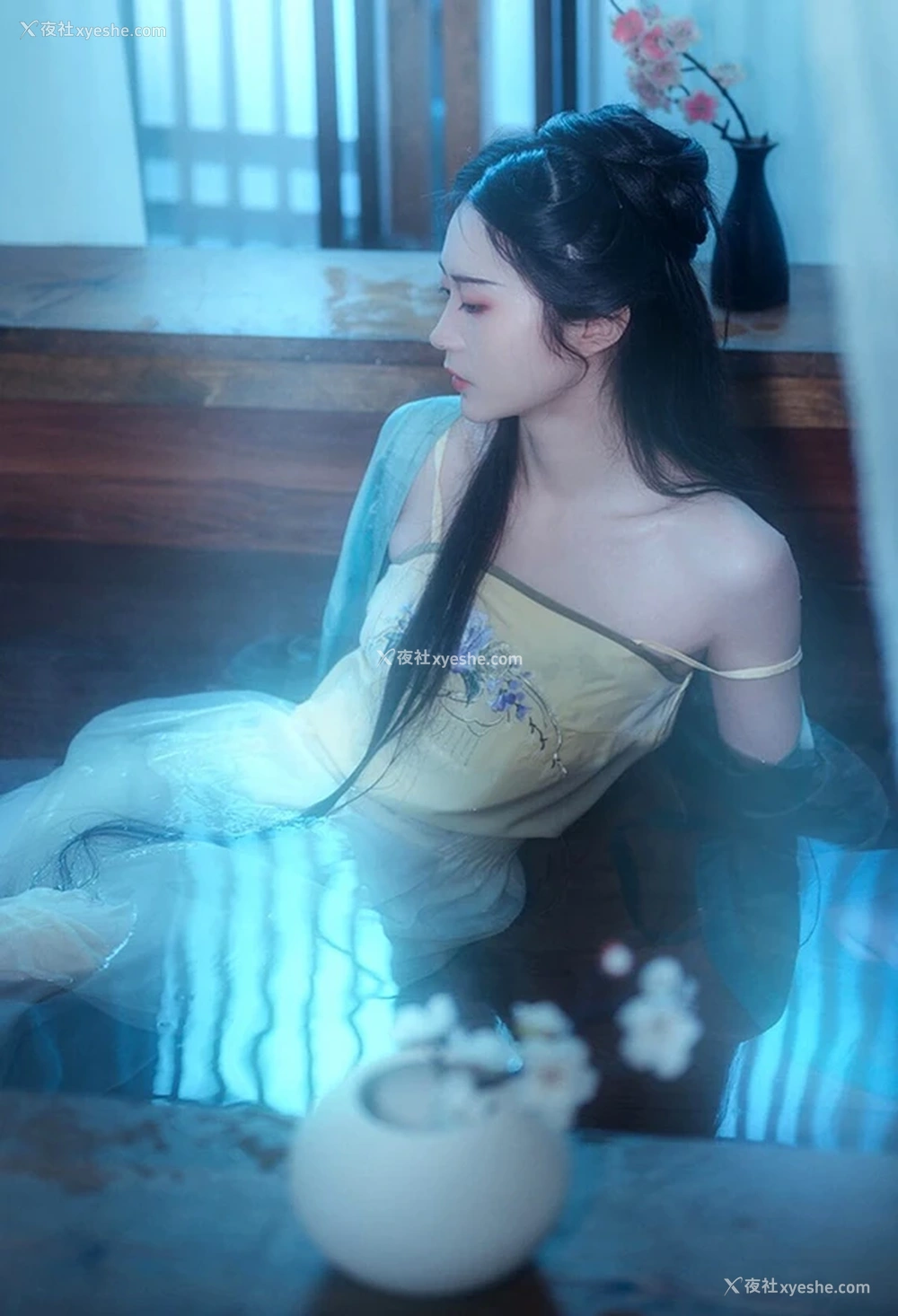 1P - 摄影师执义出品美女无圣光唯美图集