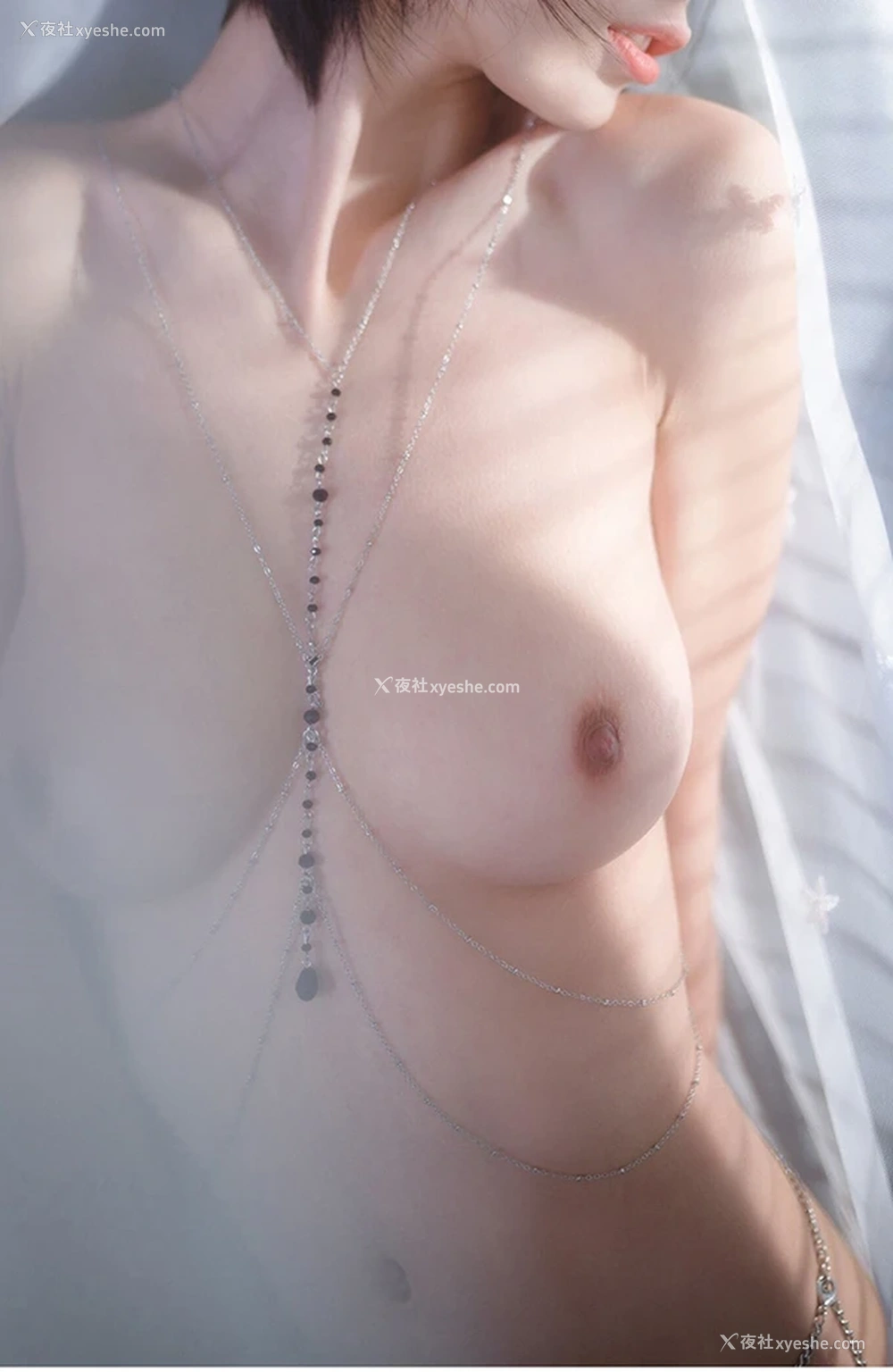 1P - 摄影师执义出品美女无圣光唯美图集