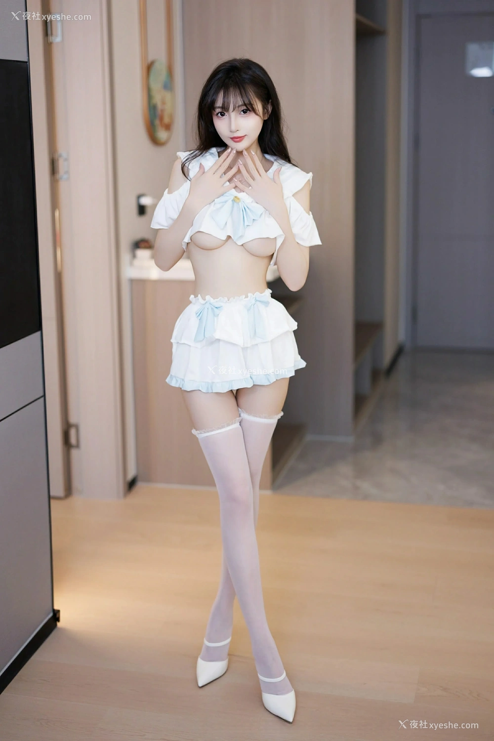 1P - [XiuRen秀人网] No.100667 樱桃小阑子