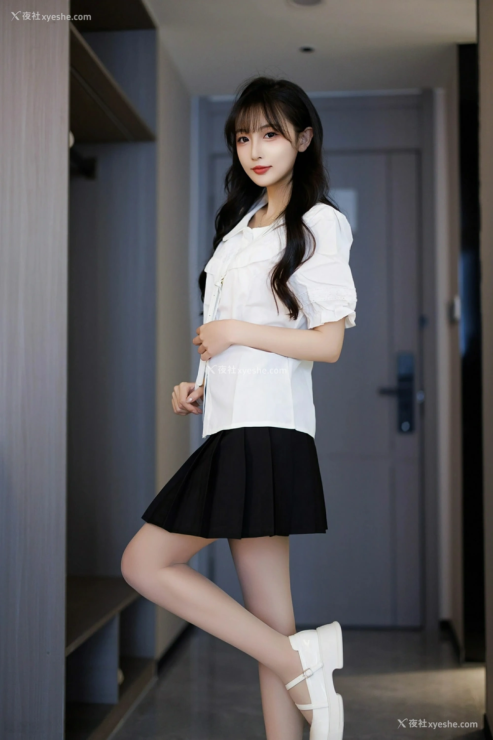 1P - [XiuRen秀人网] No.100667 樱桃小阑子