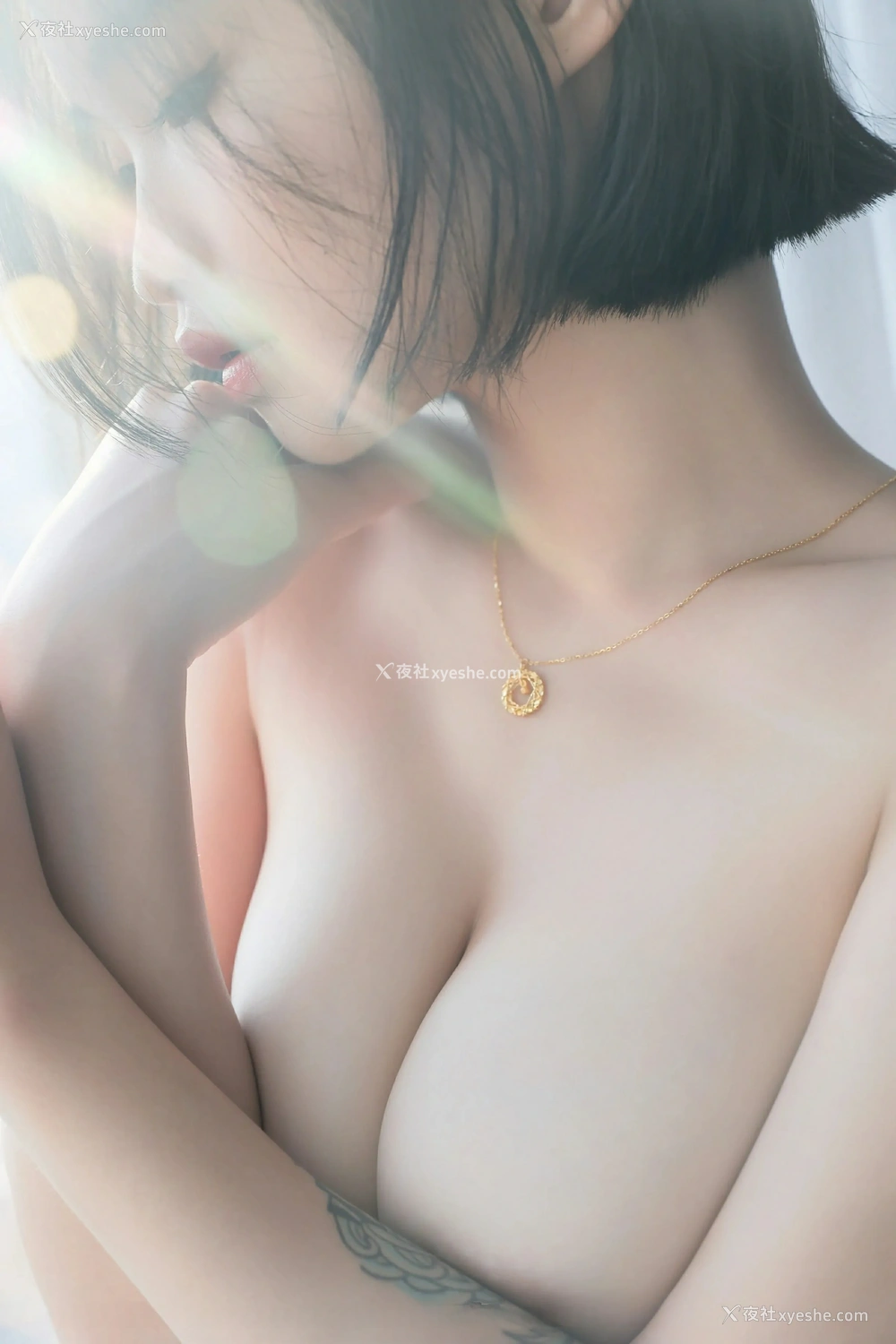 1P - [XiuRen秀人网] No.10076 汐子