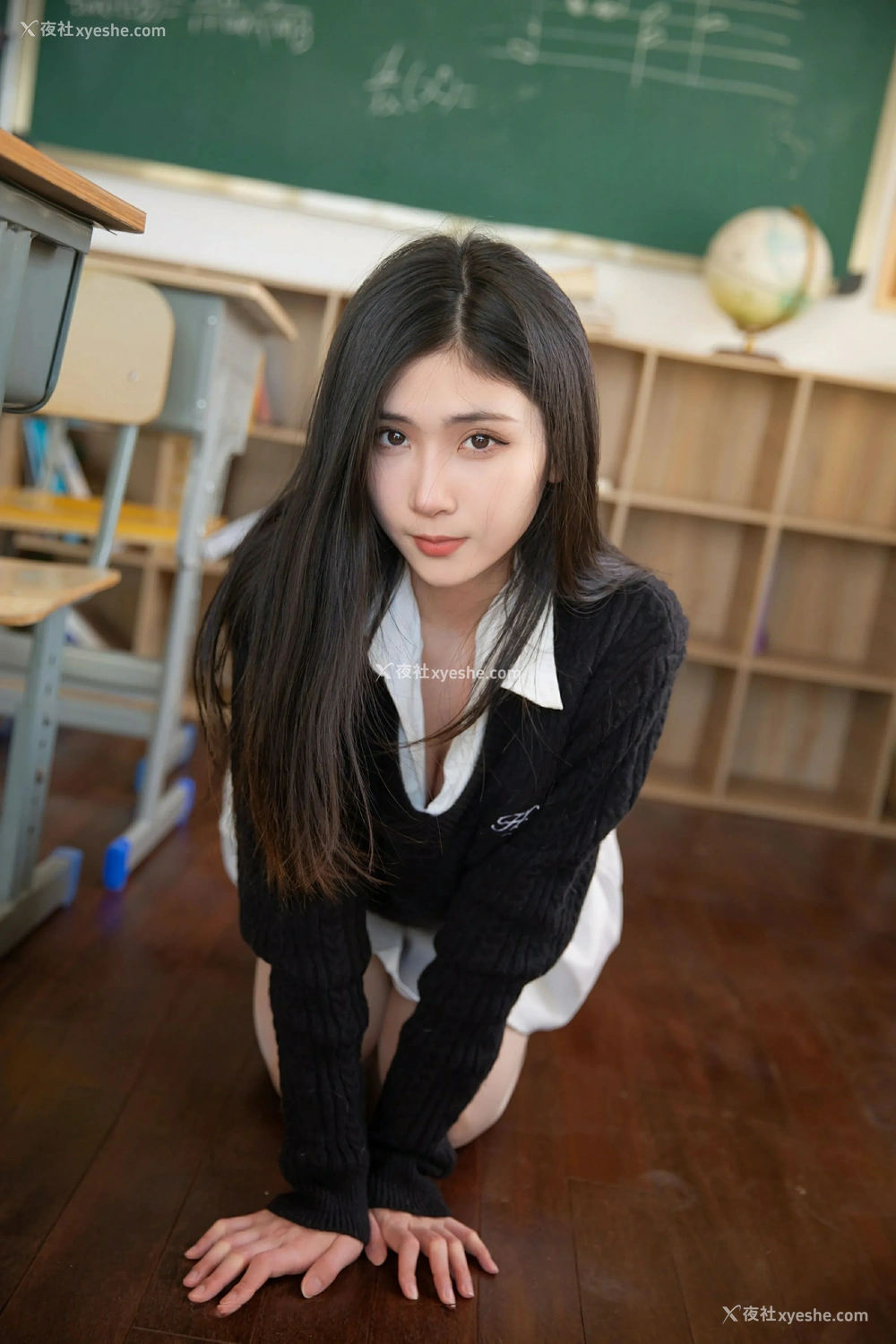 1P - [XiuRen秀人网] No.10078 刘婷婷