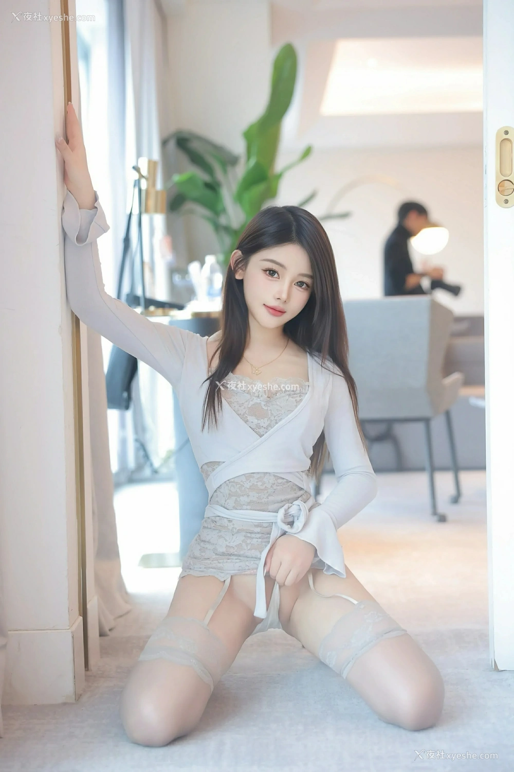 1P - [XiuRen秀人网] No.10083 爱酱里
