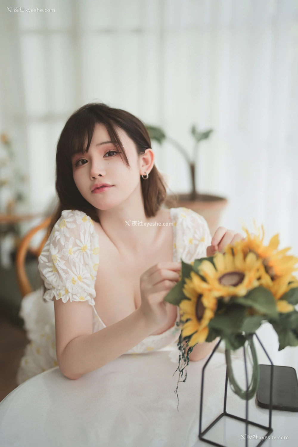 1P - 前羽_rr – 夏鸣潮 限量版赠送图