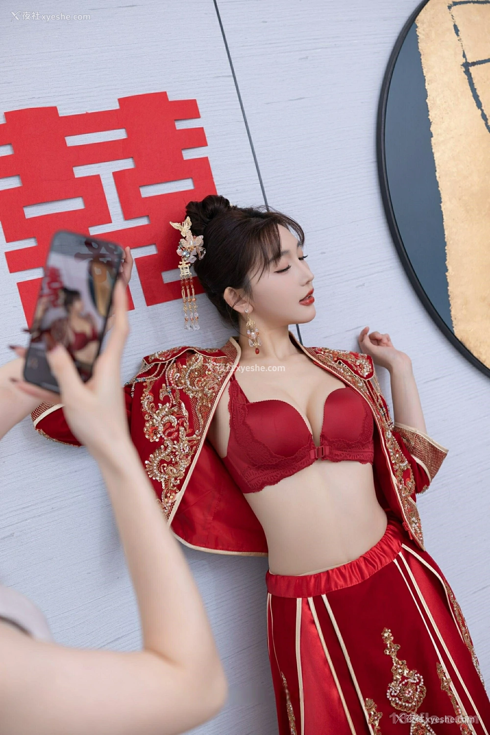 1P - xiuren秀人网福利陆萱萱大尺度私拍无码流出秀禾新娘装
