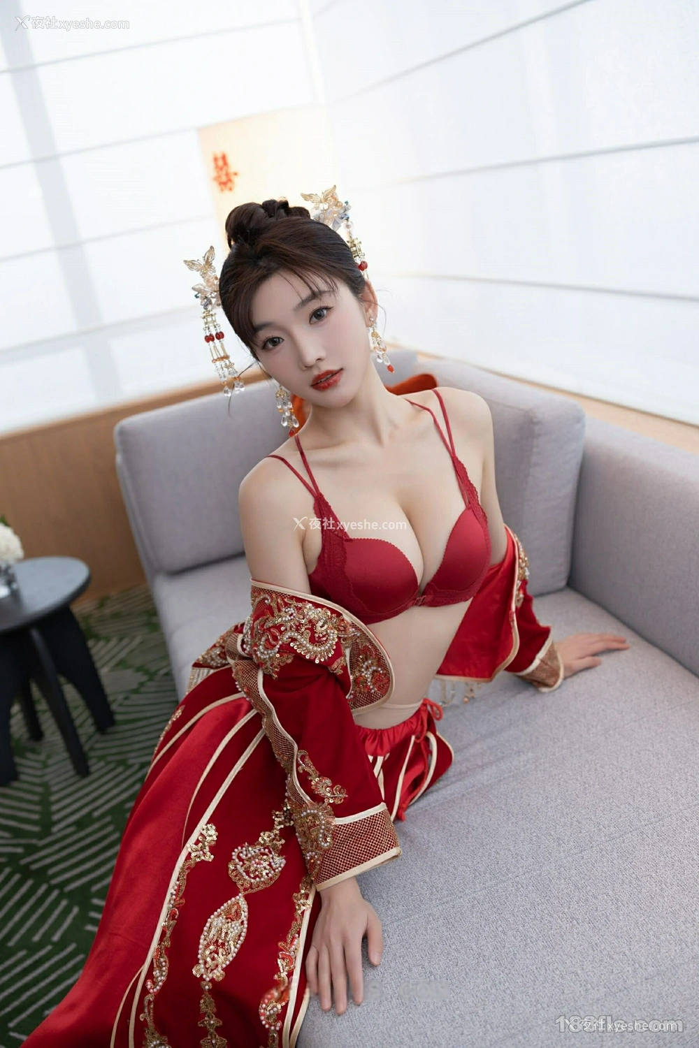 1P - xiuren秀人网福利陆萱萱大尺度私拍无码流出秀禾新娘装