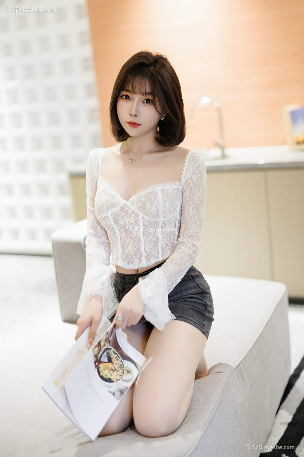 1P - [XiuRen秀人网] No.10113 徐莉芝Booty