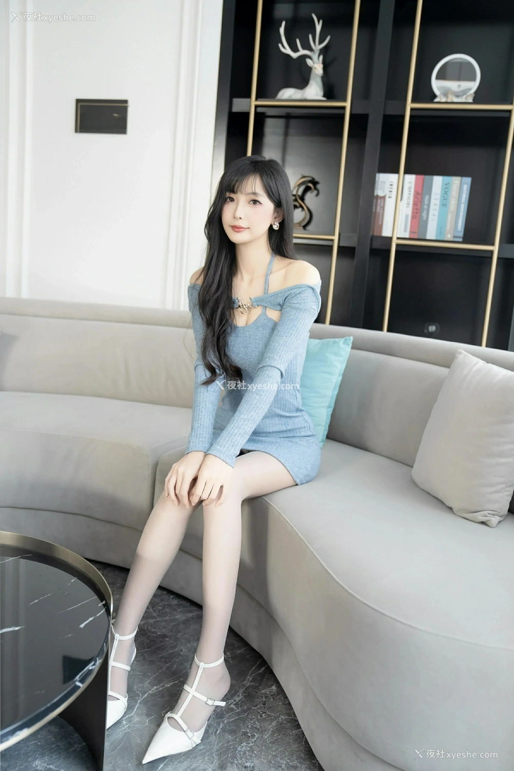 1P - [XiuRen秀人网] No.10124 樱桃小阑子