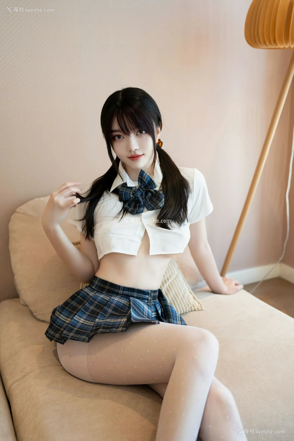 1P - [XINGYAN星颜社] VOL.332 白露lulu