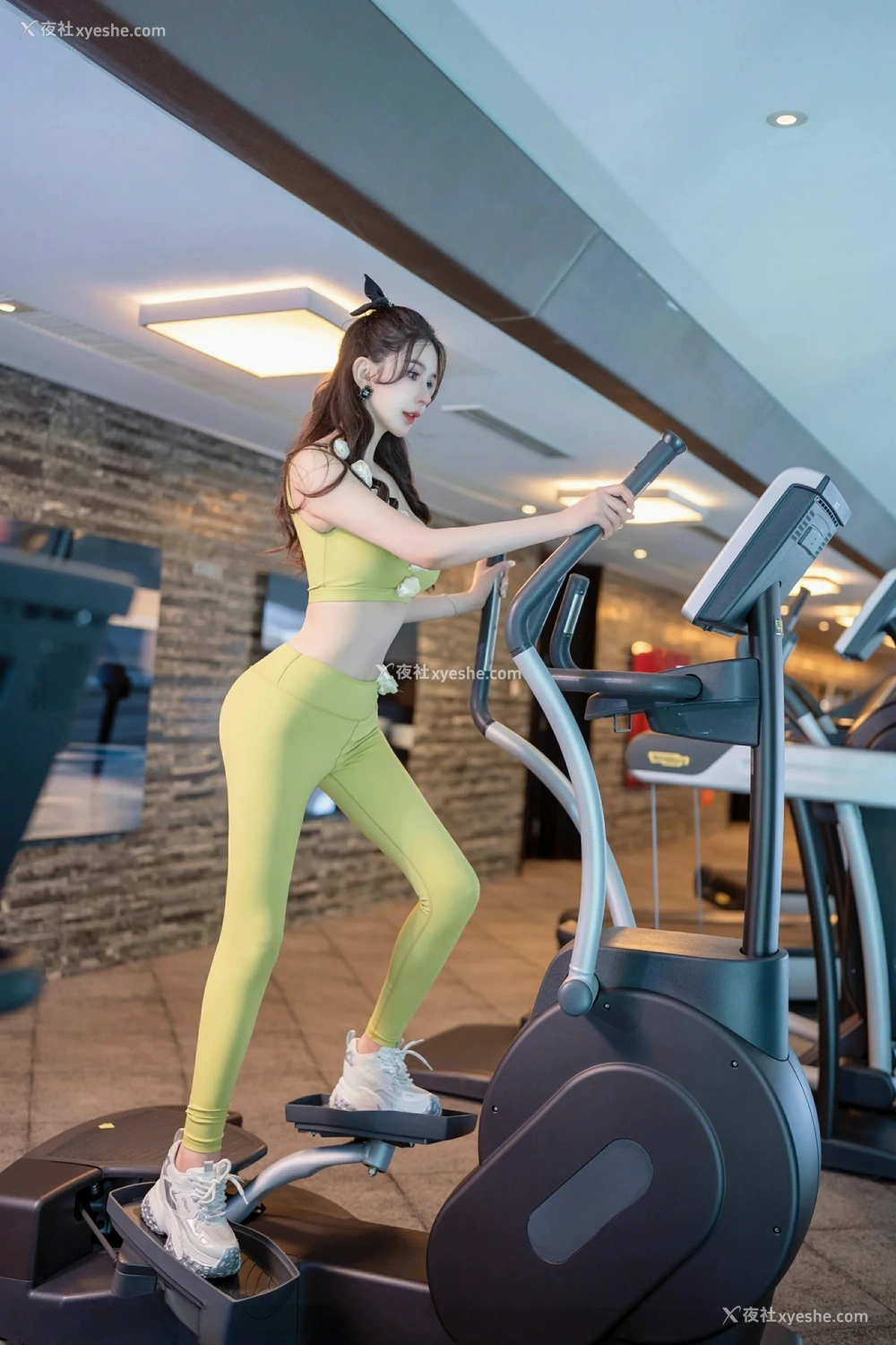 1P - [XINGYAN星颜社] VOL.333 李丽莎 模特合集