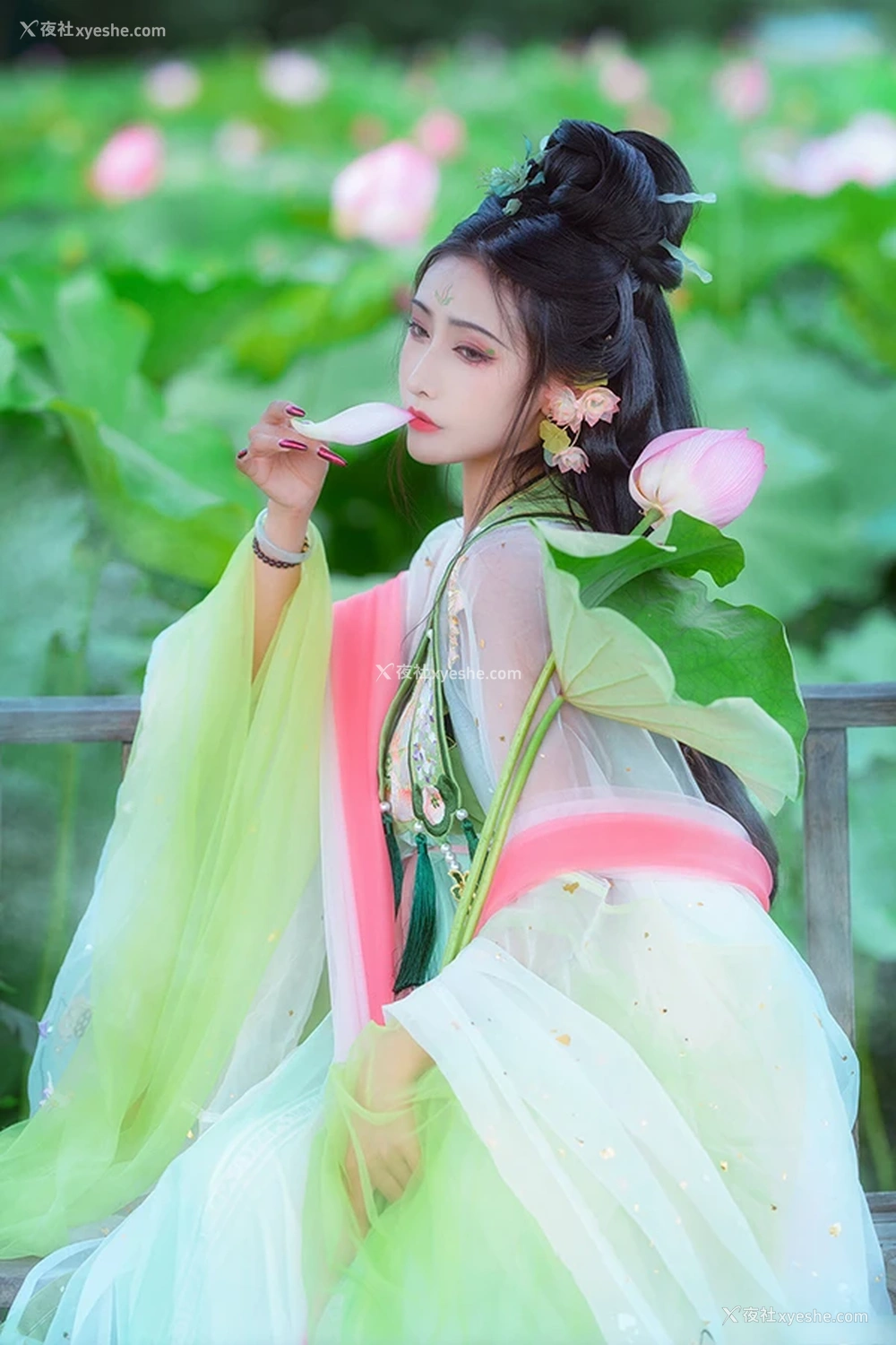 1P - 摄影师执义出品美女无圣光唯美图集5