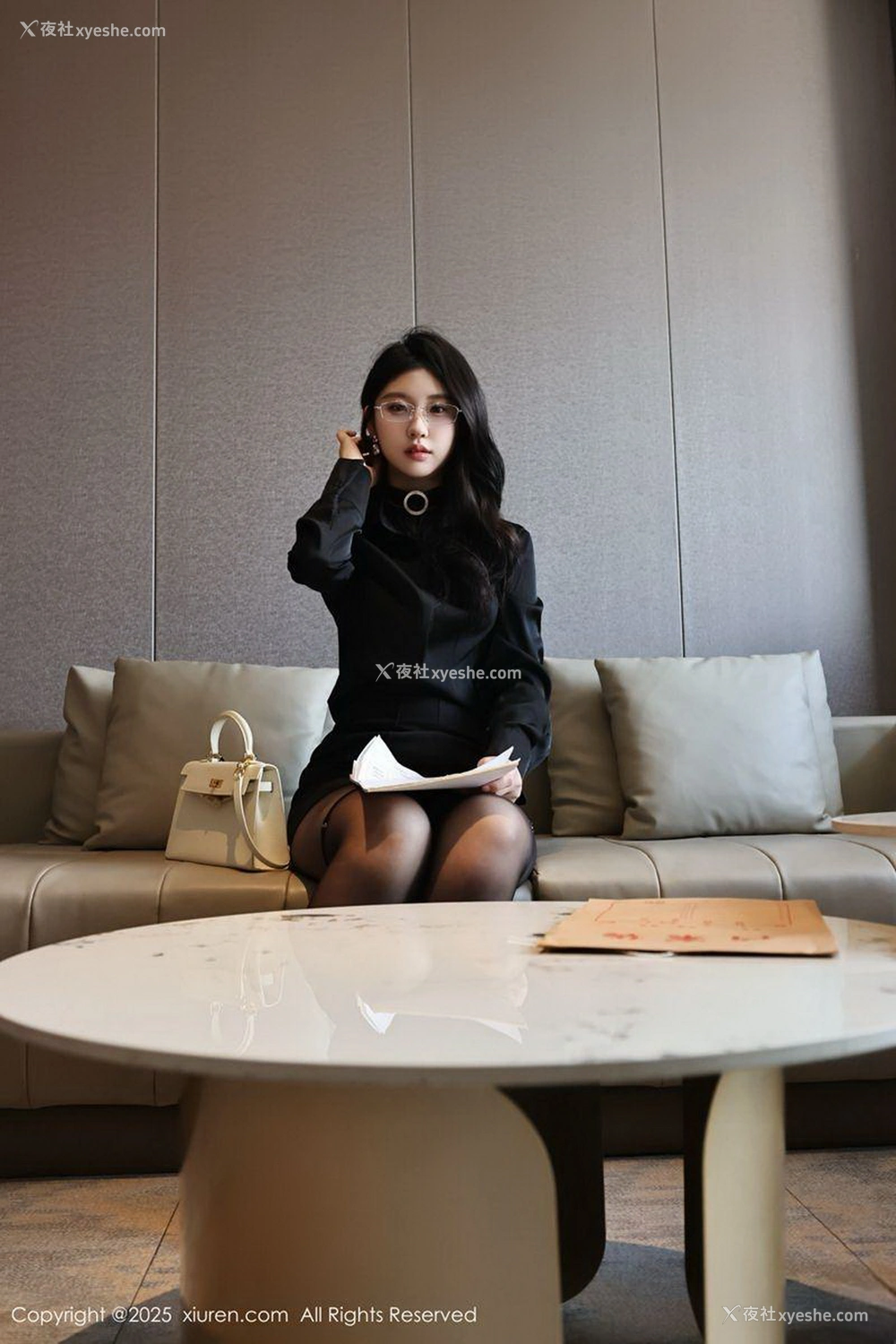 1P - [XiuRen秀人网] No.10167 小芭乐 [76P]