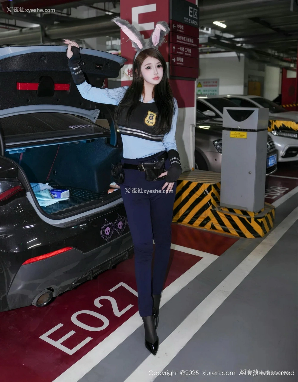 1P - [XiuRen秀人网] No.10158 甜妮 [70P]