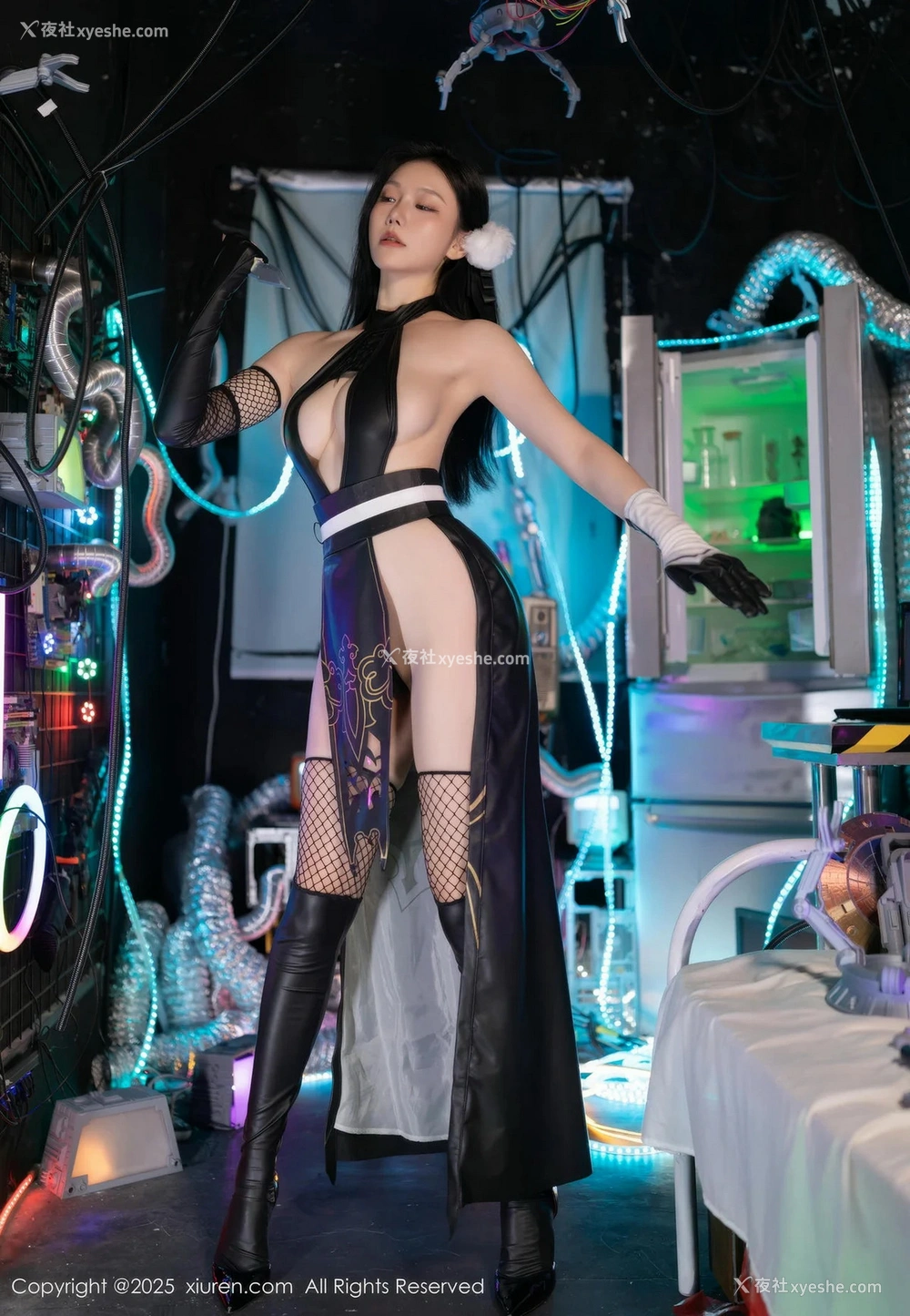1P - [XiuRen秀人网] No.10156 安然anran [81P]