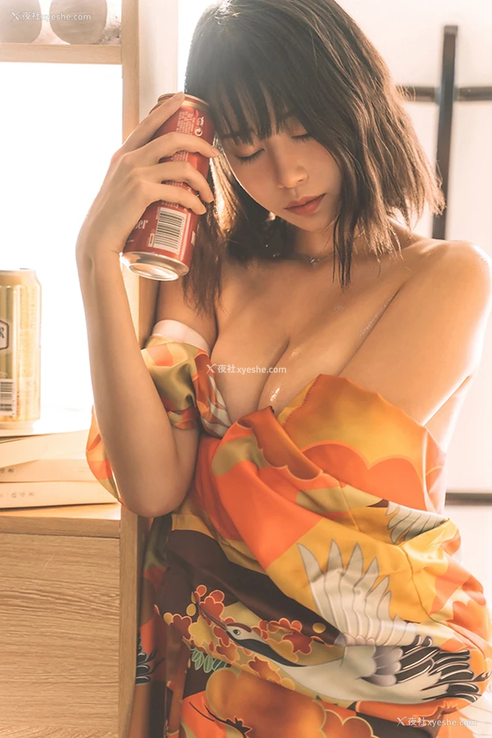 1P - 网红美女奈汐酱nice 消愁 OL诱惑写真
