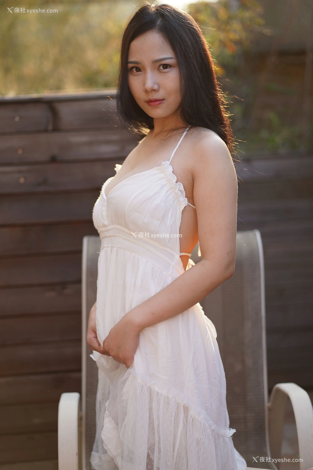 1P - 秀人网模特 徐微微mia – 内购无水印《休闲白纱裙》（对应MyGirl美媛馆 Vol.299） .下 [144P]