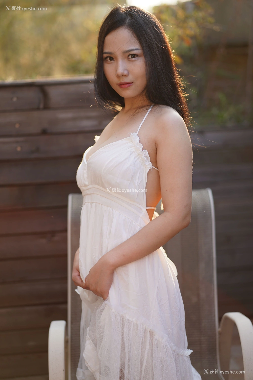 1P - 秀人网模特 徐微微mia – 内购无水印《休闲白纱裙》（对应MyGirl美媛馆 Vol.299） .下 [144P]