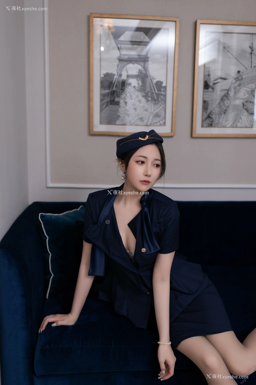 1P - 秀人网 美女名模 鱼子酱Fish – 内购无水印《空姐制服》 [123P]