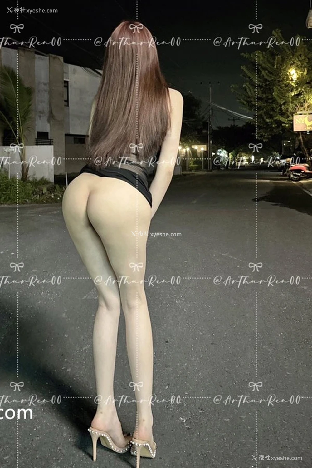 1P - 极品露出系福利姬@RenXing 尺度私拍合集2