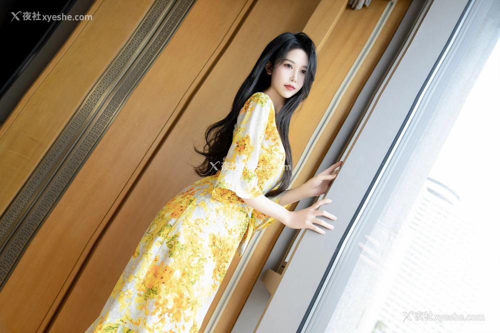 1P - 秀人网 美女名模 抖娘-利世 -《出轨人妻》内购无水印版 [161P]