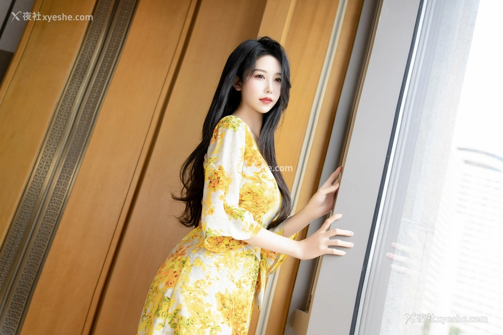 1P - 秀人网 美女名模 抖娘-利世 -《出轨人妻》内购无水印版 [161P]