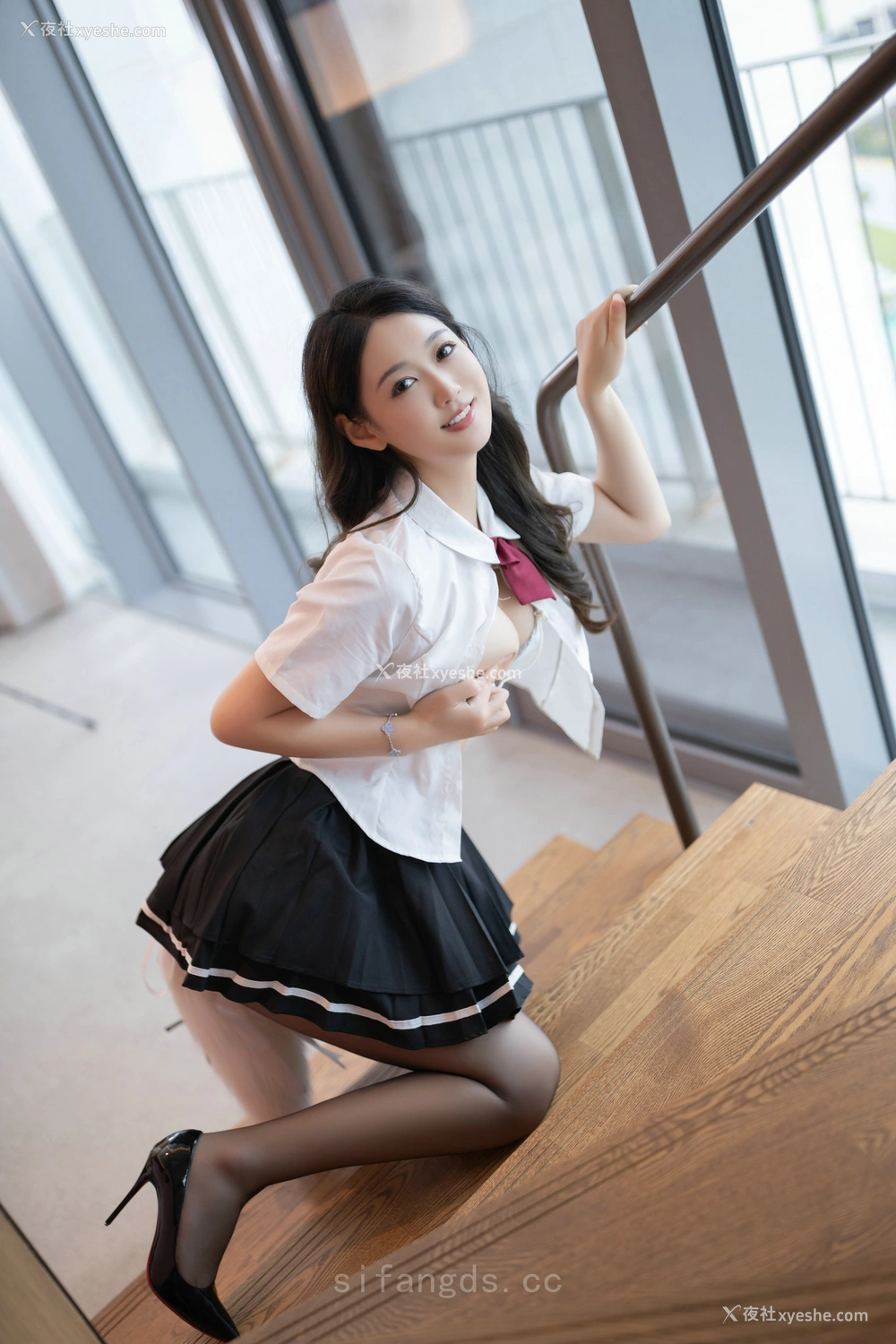 1P - 唐安琪 – 最新作品 性感尾巴 [92P]