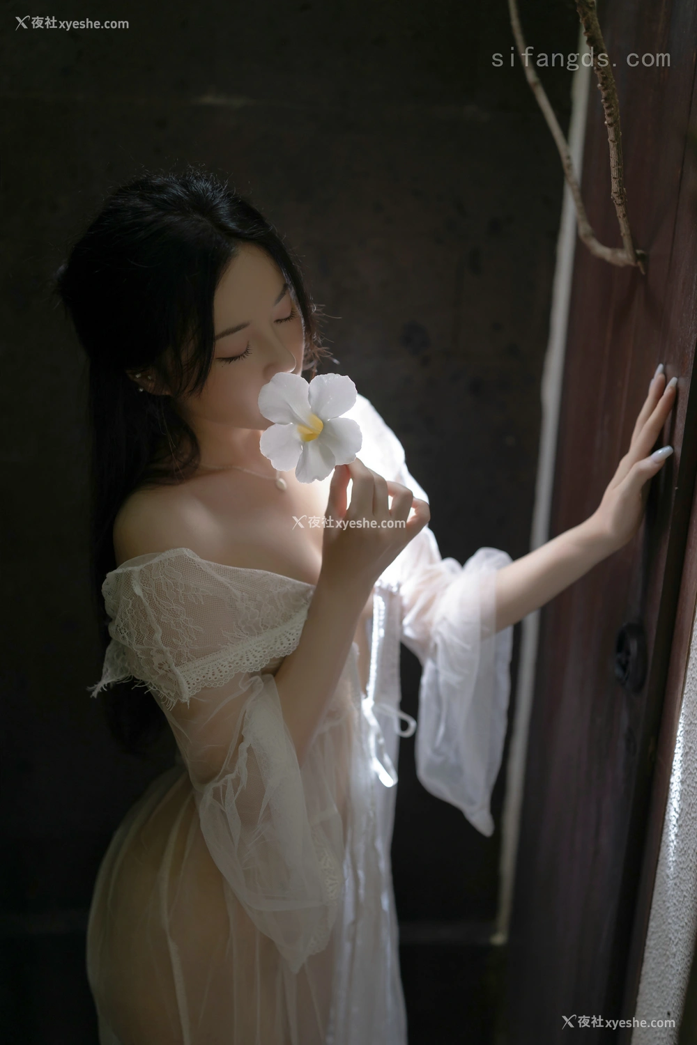 1P - 鱼子酱Fish – 内购 夕颜 [121P]
