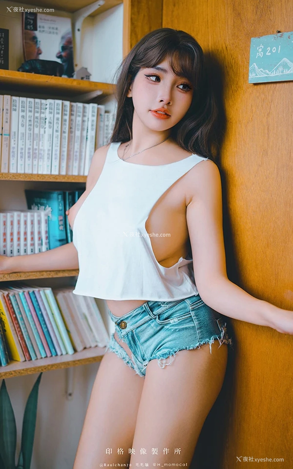 1P - 福利姬慕慕Momo 新婚后不断诱惑我的妻子