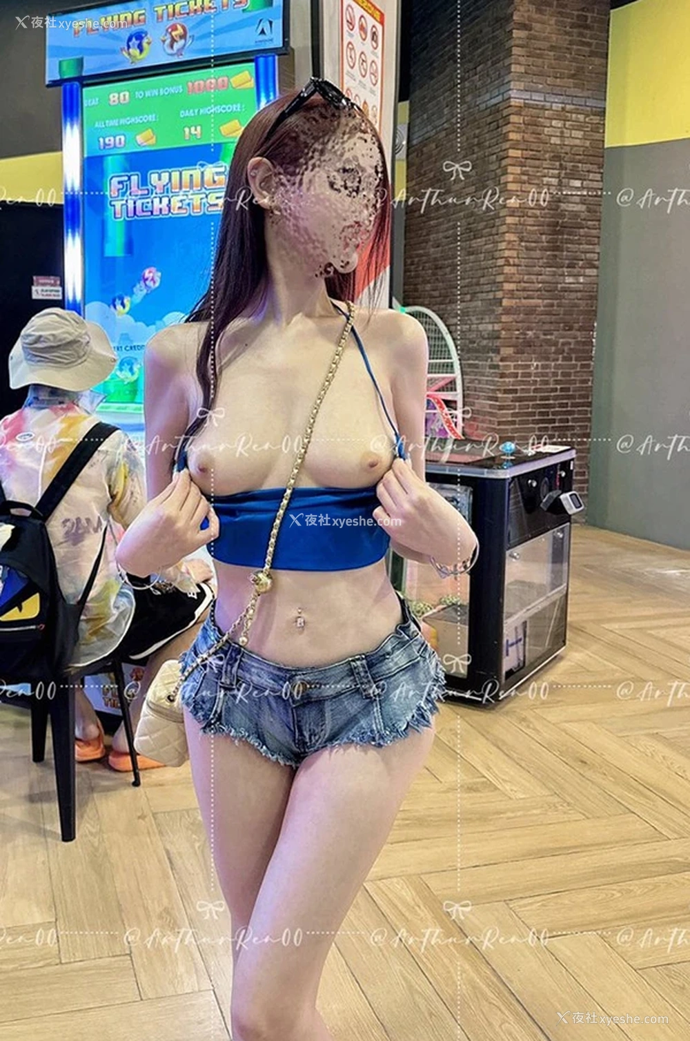 1P - 极品露出系福利姬@RenXing 尺度私拍合集3