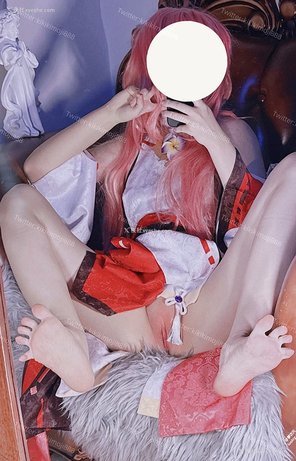 1P - 小可爱福利姬@kikikimoji888 尺度视图合集