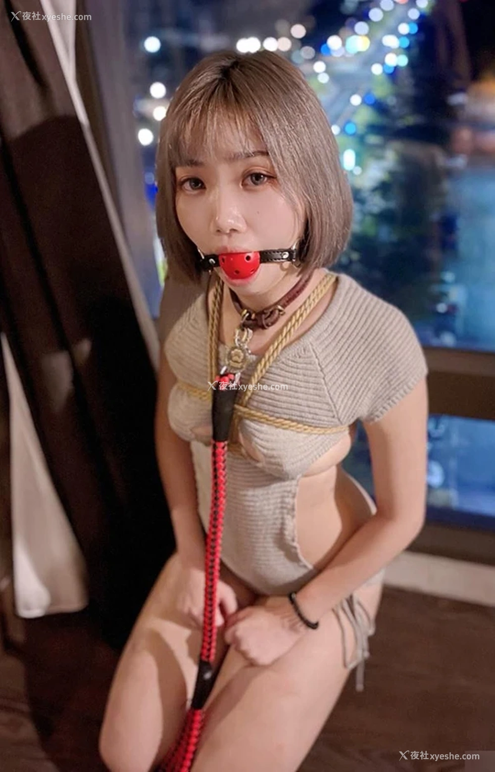 1P - 露出系反差母狗@露娜5000元会员群尺度作品集2