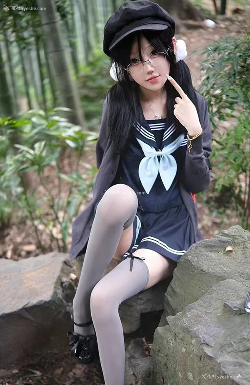 1P - 抖音12w粉福利姬@神再佑我璐酱 尺度合集
