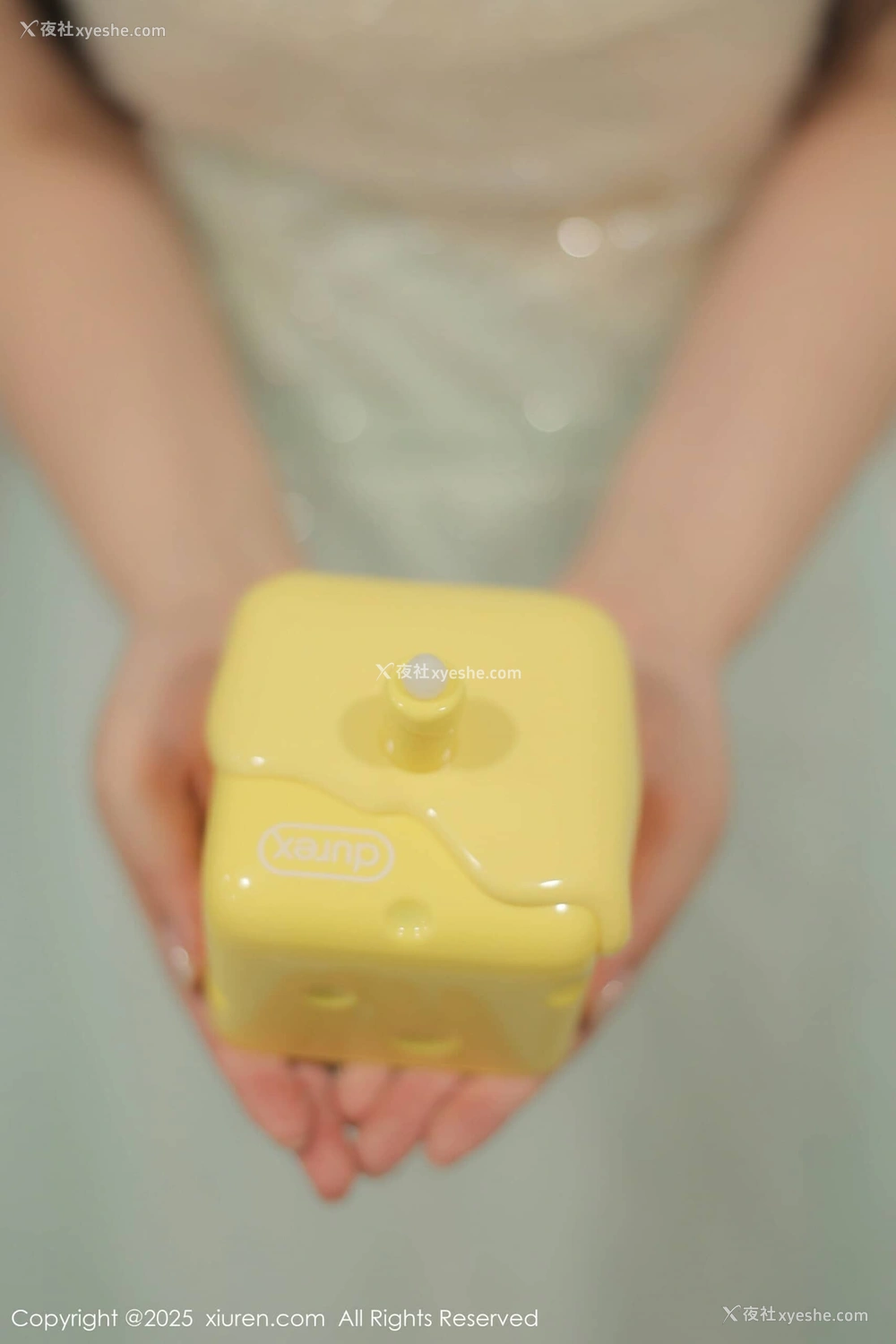1P - [XiuRen秀人网] No.10222 蛋蛋宝 [79P]