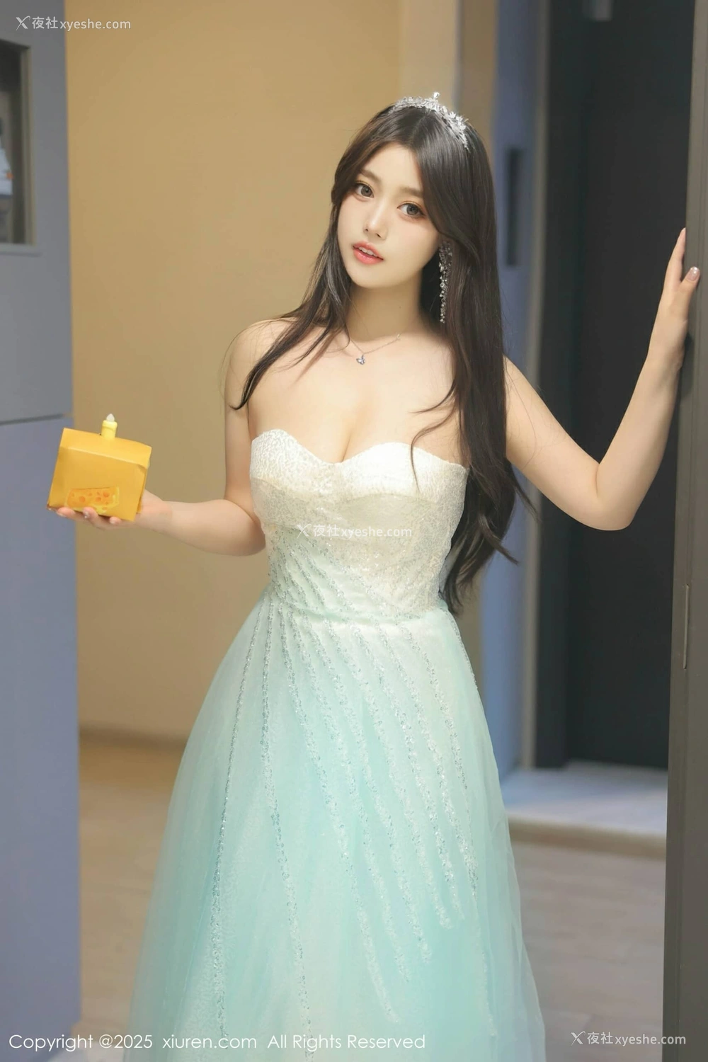 1P - [XiuRen秀人网] No.10222 蛋蛋宝 [79P]