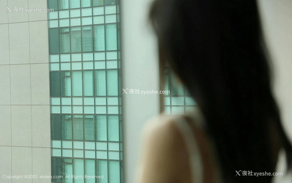 1P - [XiuRen秀人网] No.10226 布丁wow [89P]