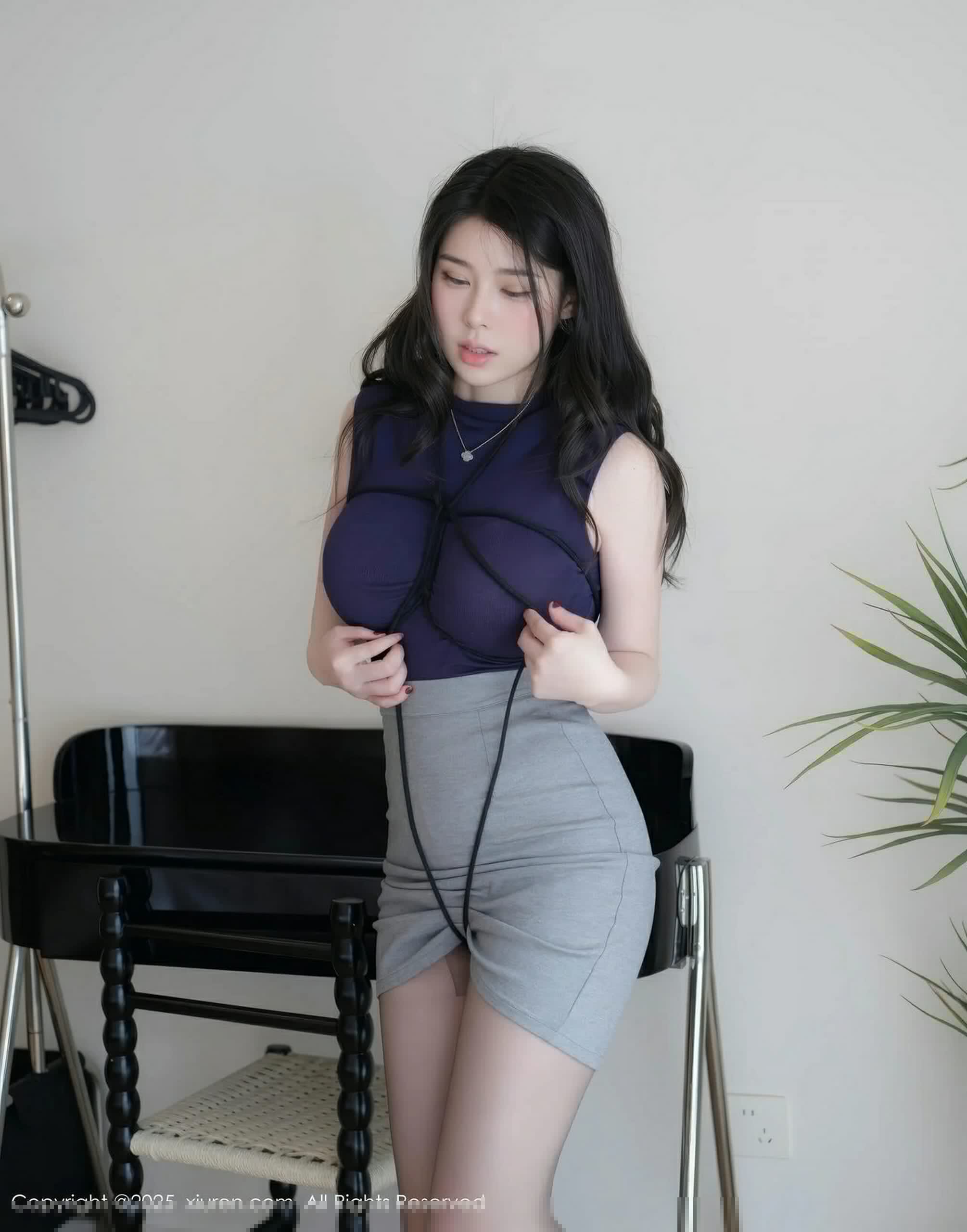 1P - [XiuRen秀人网] No.10236 白茹雪abby [99P]