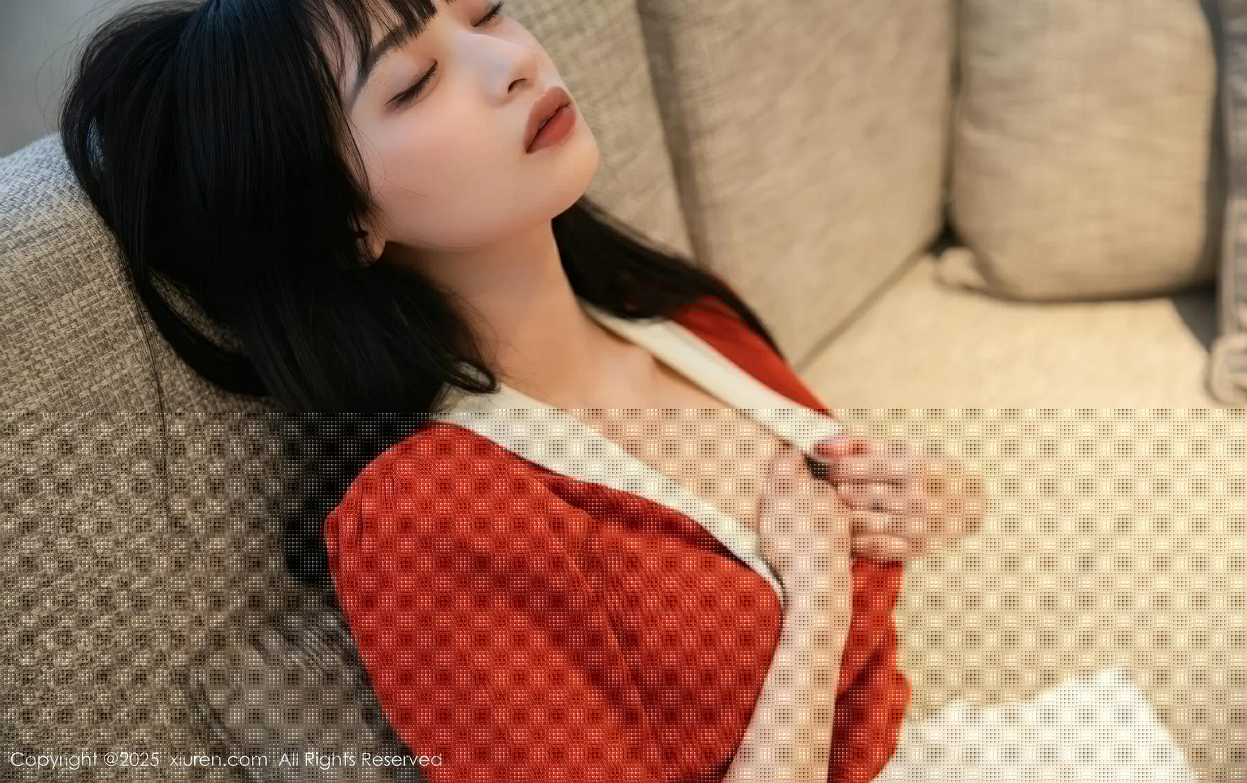 1P - [XiuRen秀人网] No.10247 茂木希子 [88P]