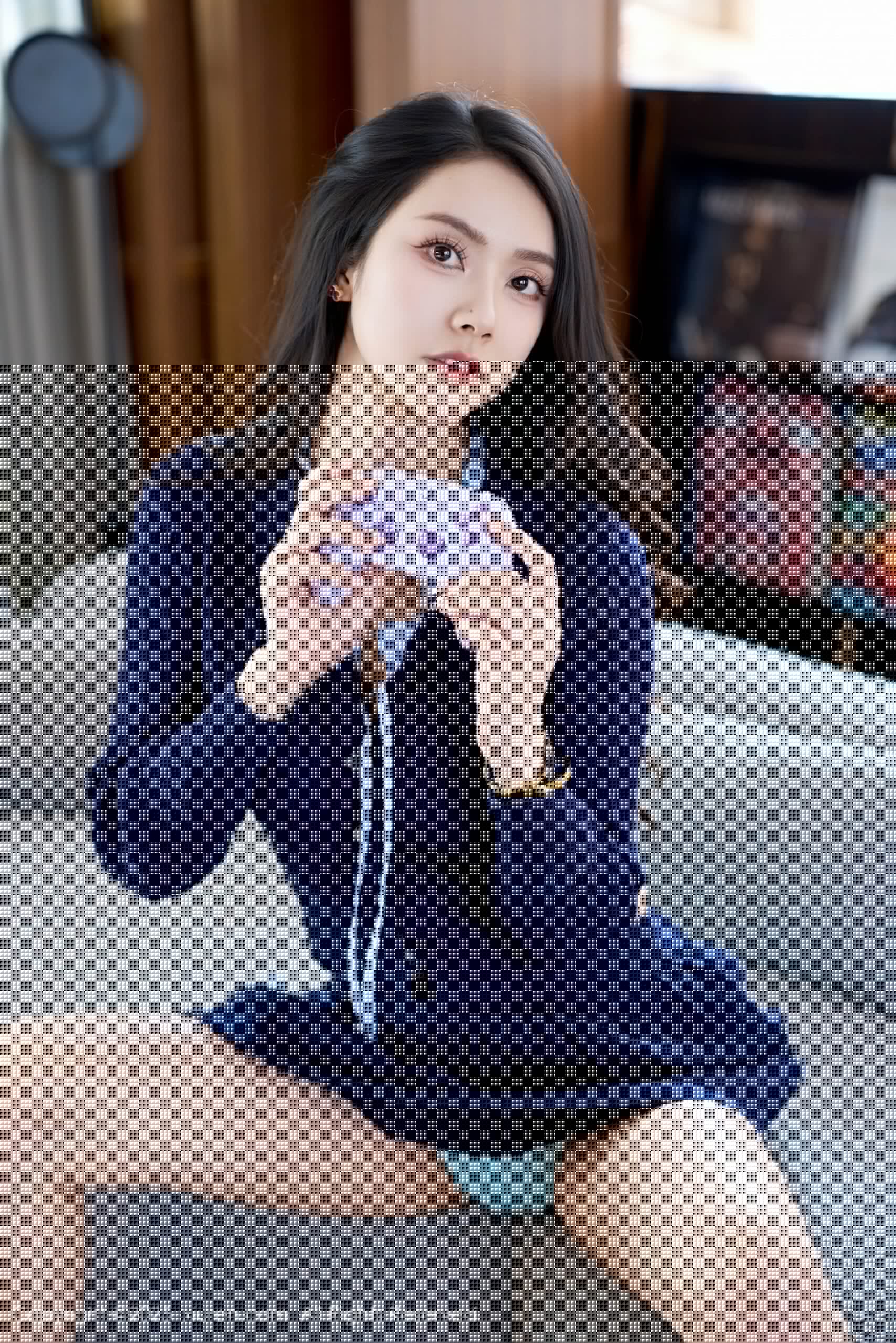 1P - [XiuRen秀人网] No.10242 方子萱 [97P]