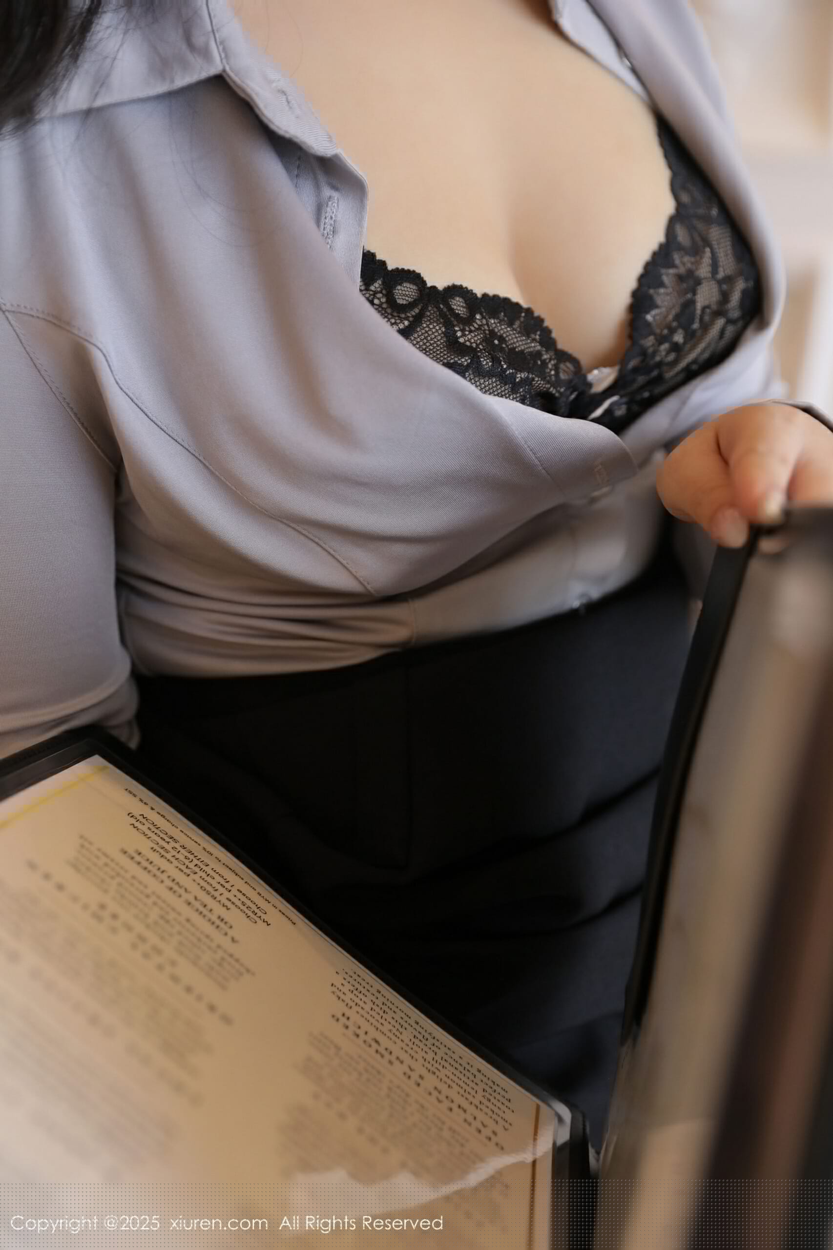 1P - [XiuRen秀人网] No.10243 希雅sia [87P]