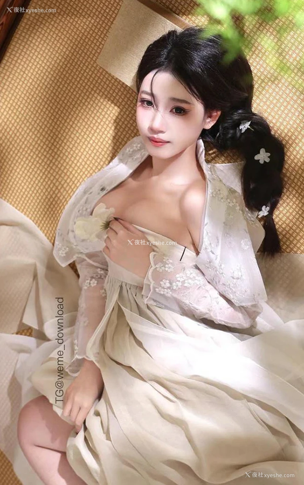 1P - 抖音网红美女@鹅鹅私拍铁粉诱惑 尺度合集