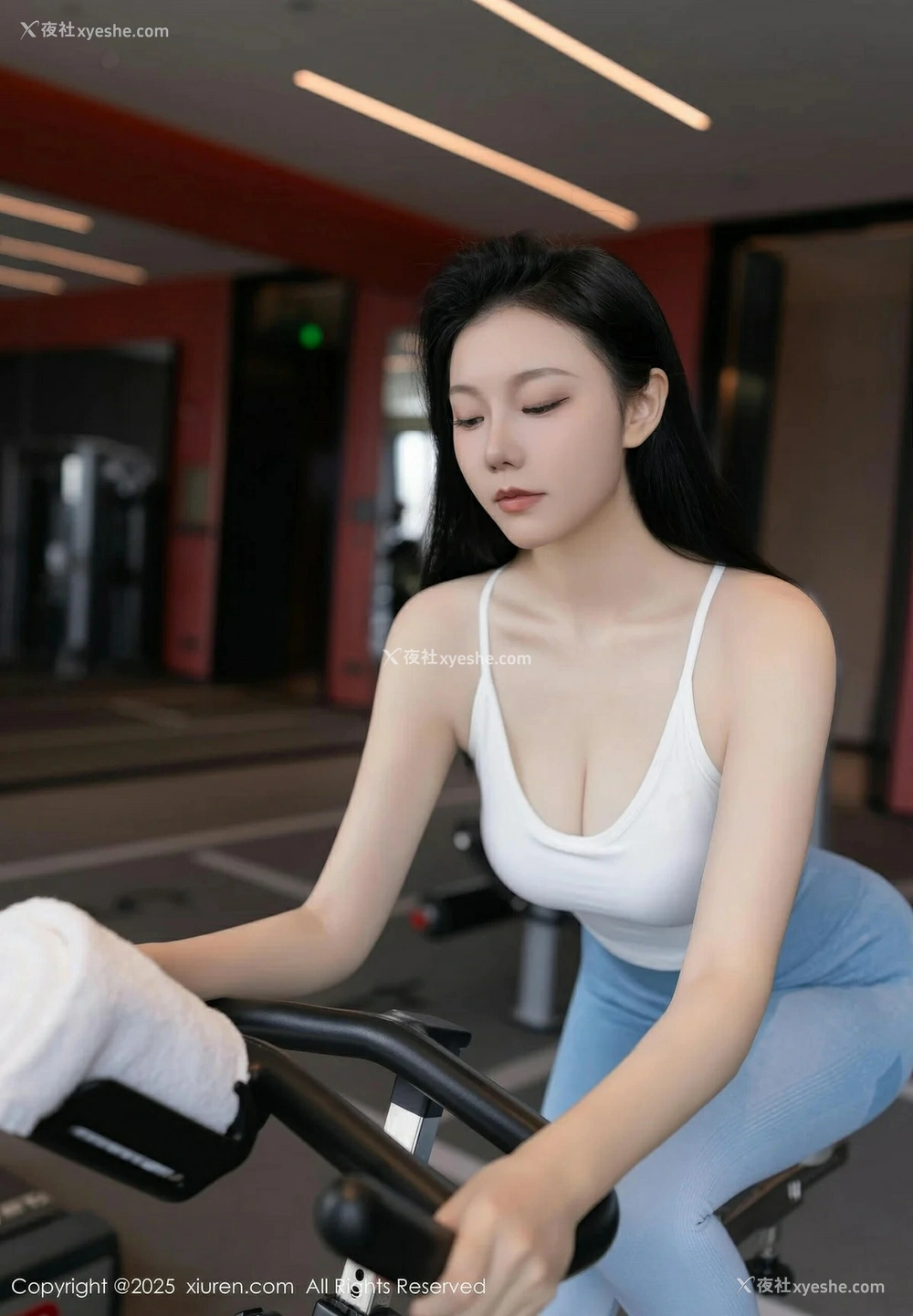 1P - [XiuRen秀人网] No.10272 安然anran [81P]