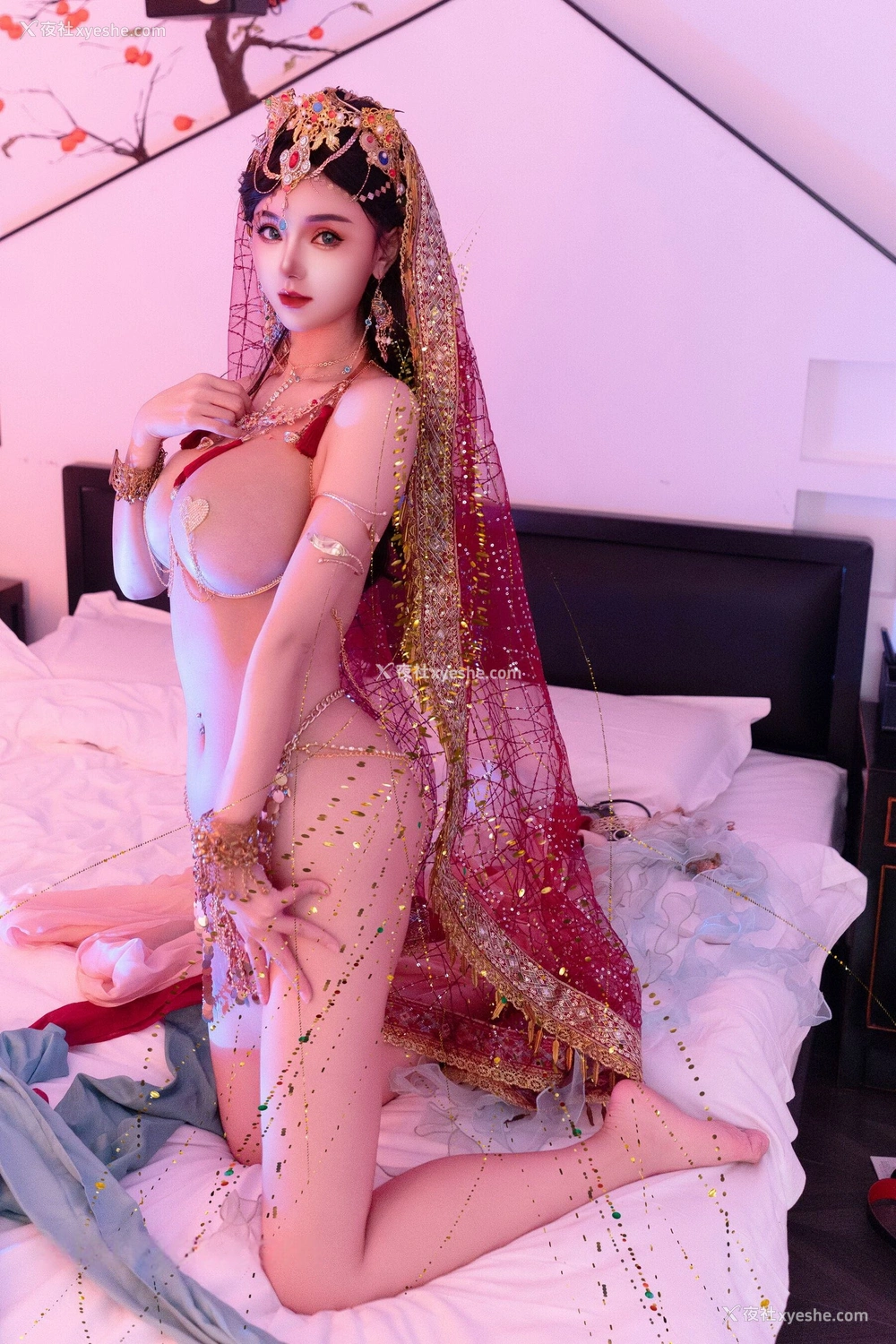 1P - 秀人网 新晋美模 不吃冰淇淋 首套作品 – 内购无水印《芭比娃娃敦煌飞天》 [93P]