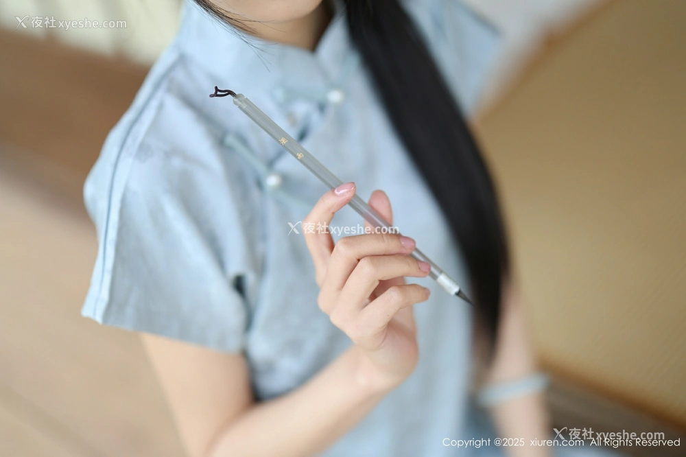 1P - [XiuRen秀人网] No.10278 茂木希子 [81P]