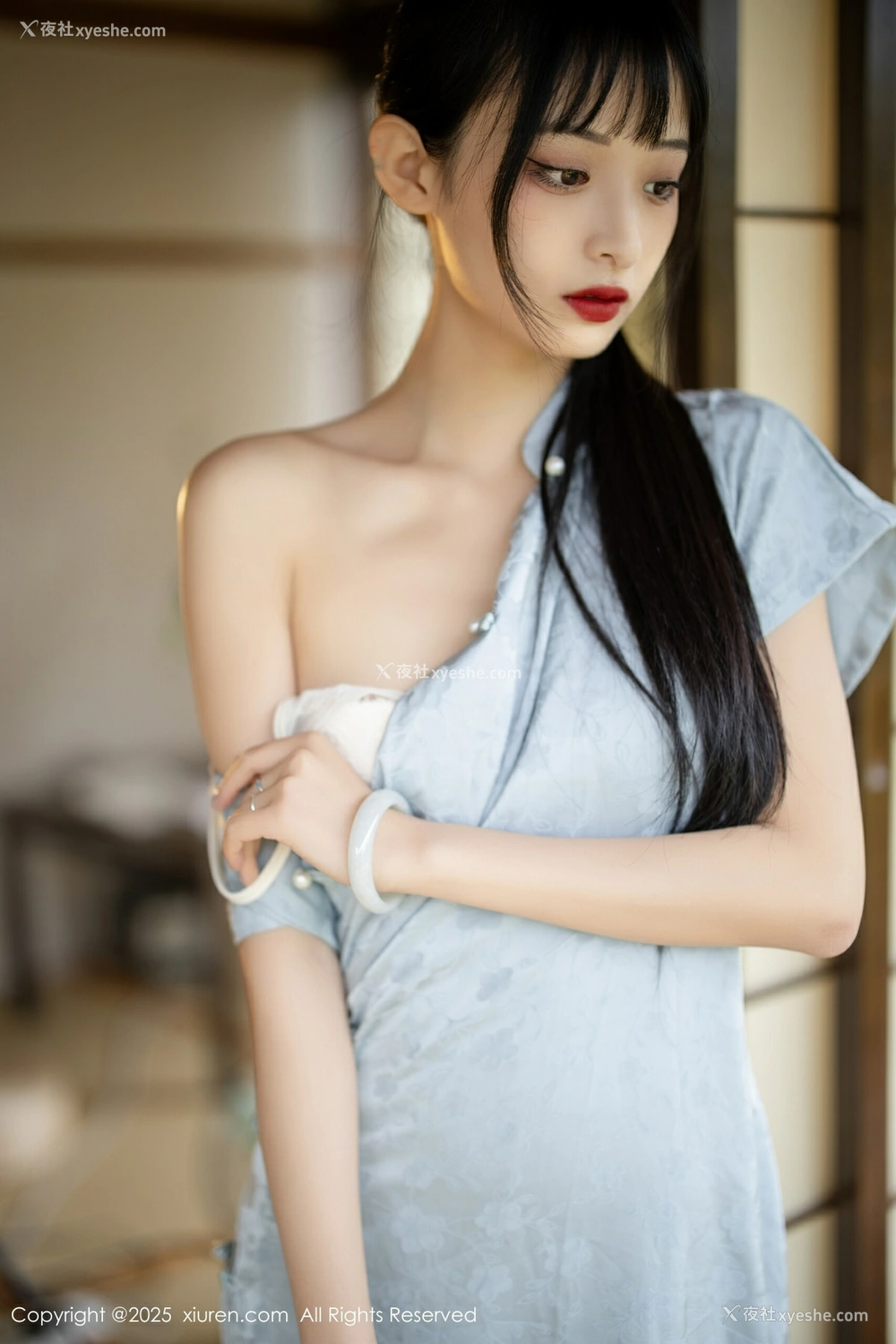 1P - [XiuRen秀人网] No.10278 茂木希子 [81P]
