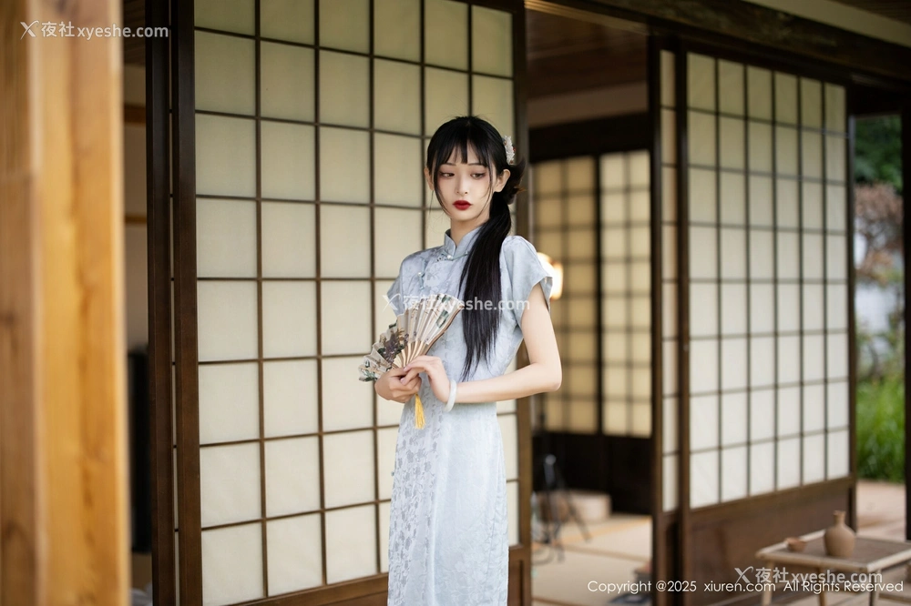 1P - [XiuRen秀人网] No.10278 茂木希子 [81P]