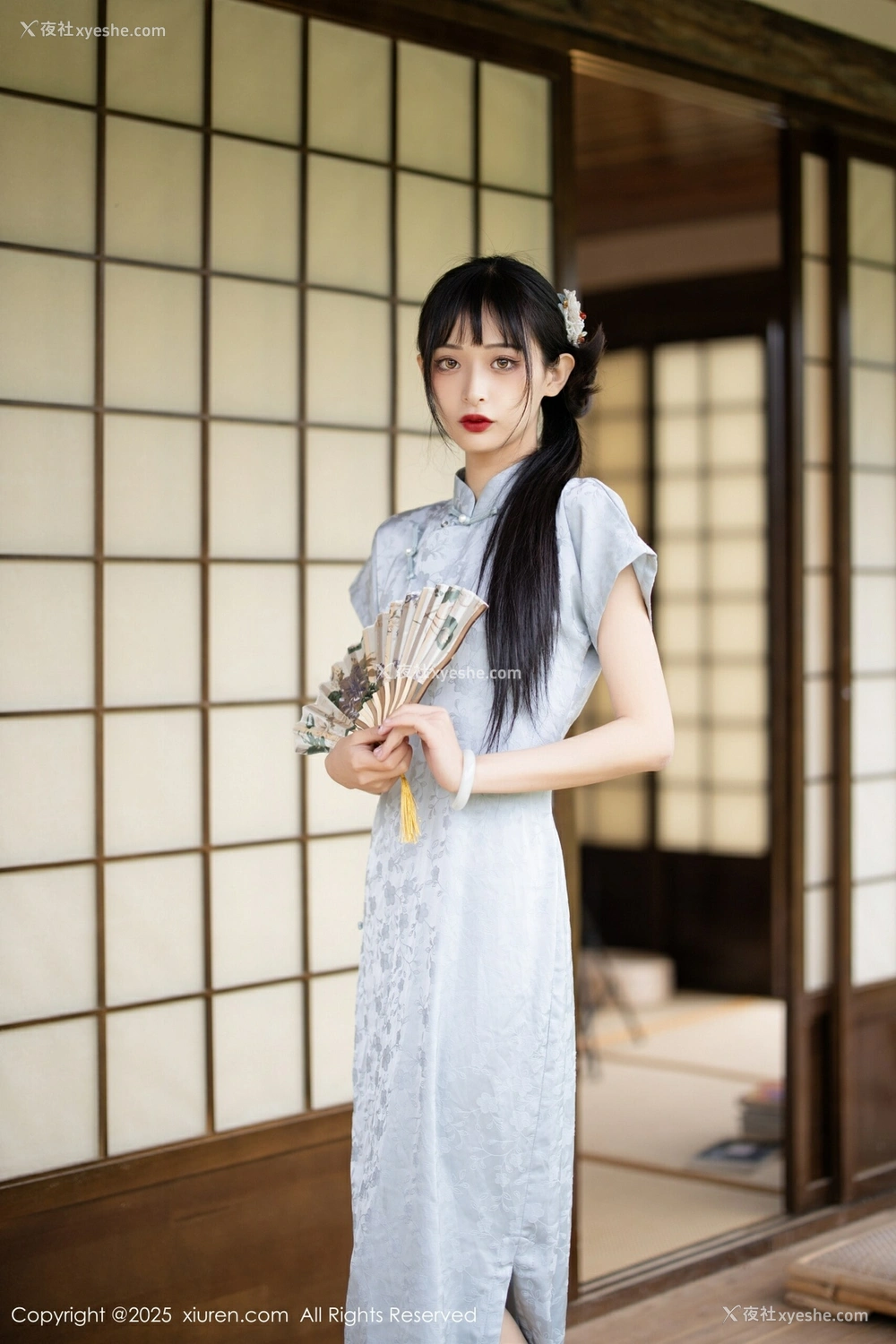 1P - [XiuRen秀人网] No.10278 茂木希子 [81P]