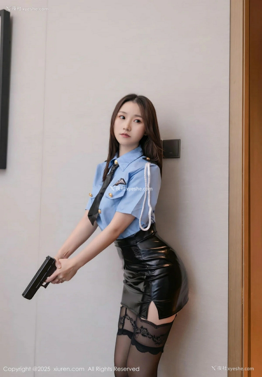 1P - [XiuRen秀人网] No.10277 杏子Yada [82P]