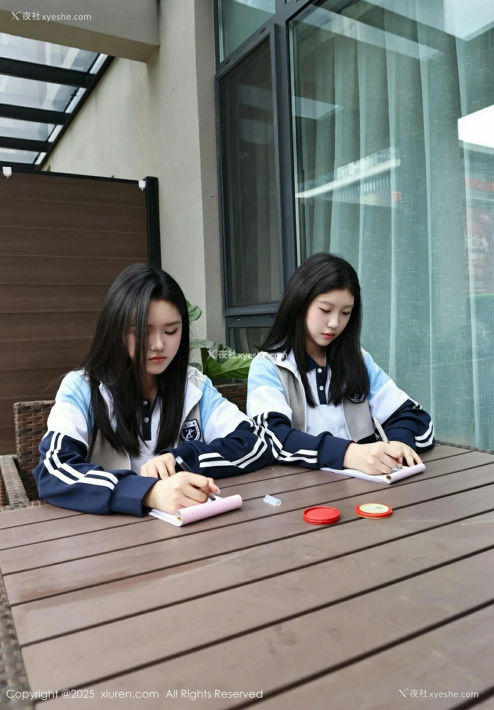 1P - [XiuRen秀人网] No.10288 模特合集 [85P]