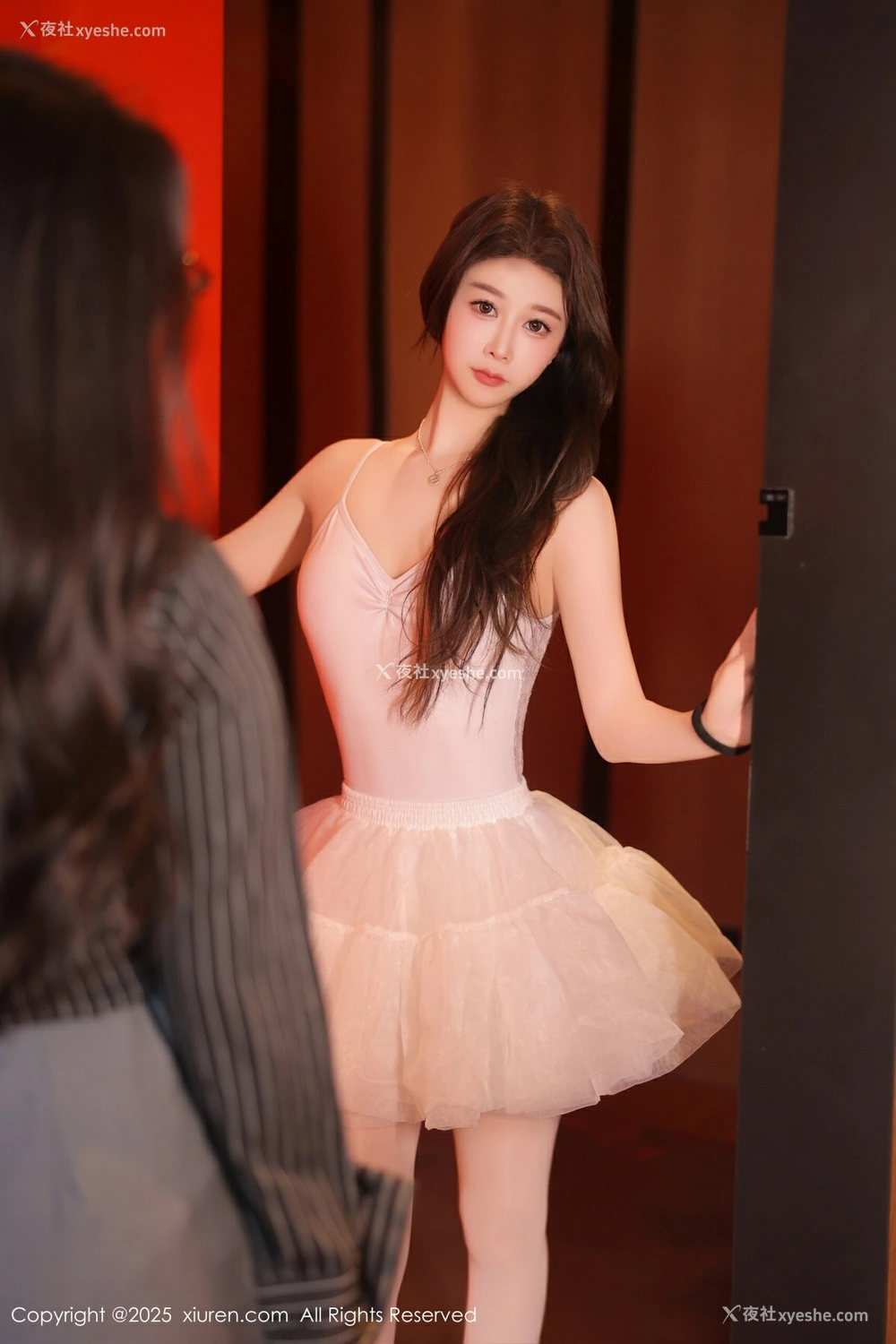 1P - [XiuRen秀人网] No.10295 白茹雪abby 模特合集 [89P]